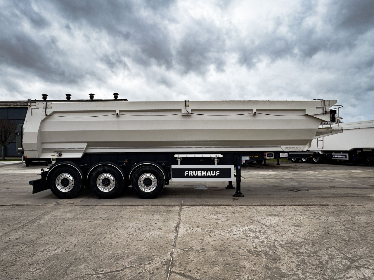 2025 Fruehauf Triaxle Tipping Trailer Trailers for sale at MV Commercial