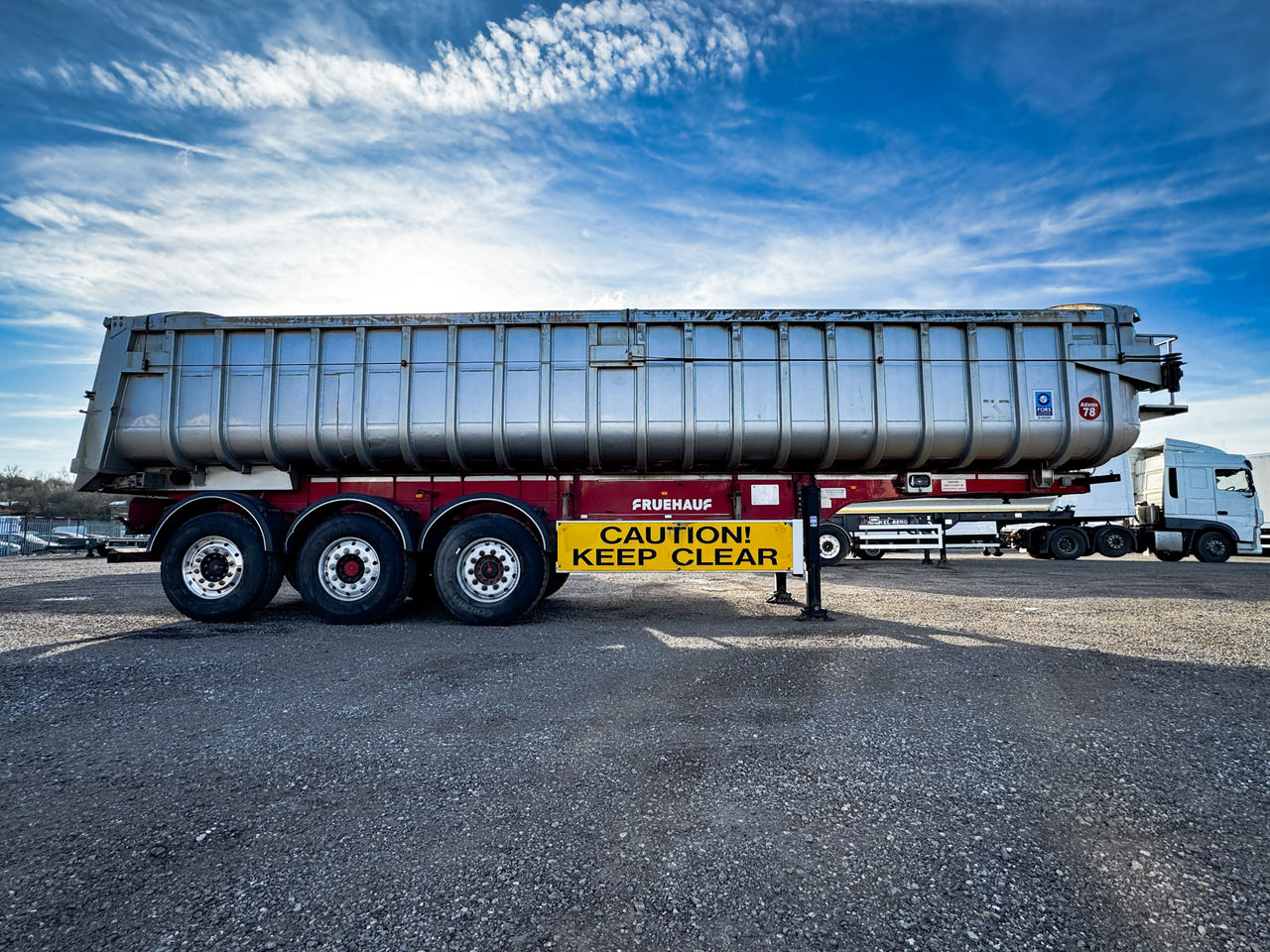 2015 Fruehauf 42 cu yd Bathtub with air operated tailgate, hydroclear sheet, PM weigher Trailers for sale at MV Commercial