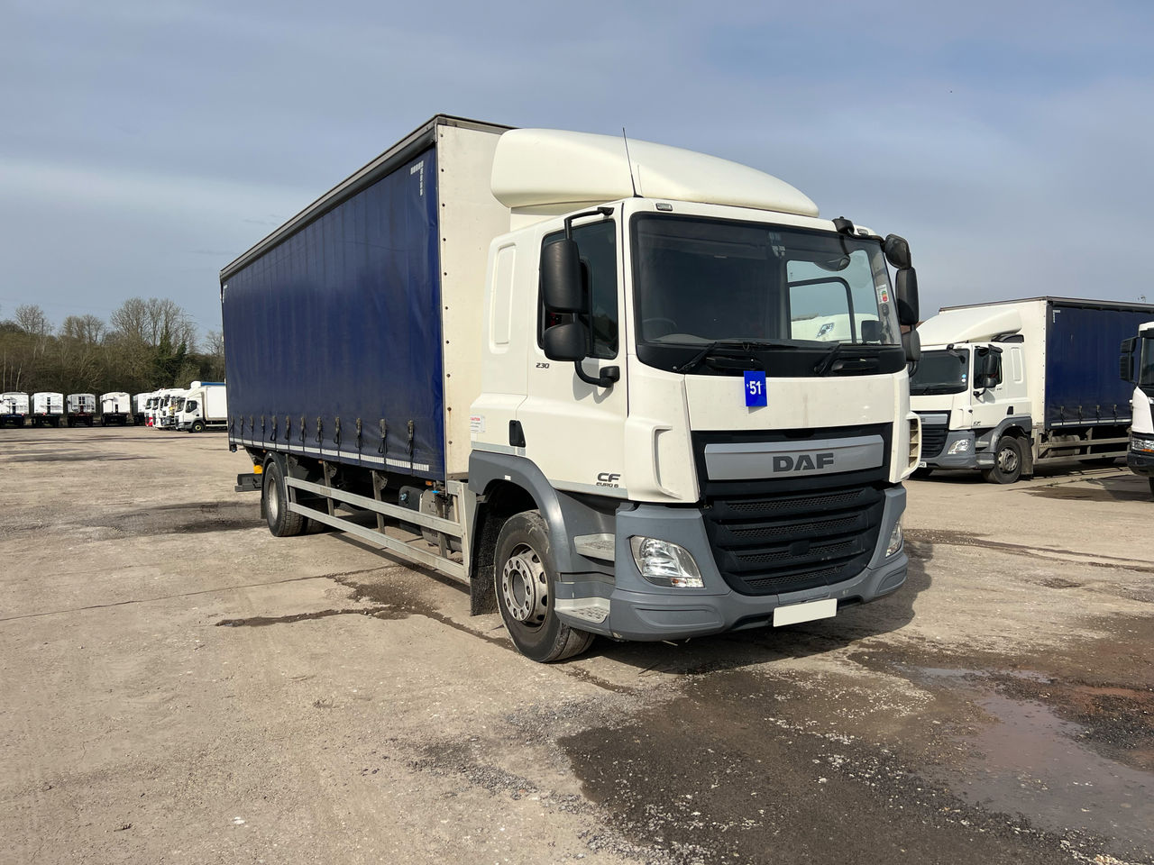 Ready to go DAF CF 230, Curtainsider, 230, 18 Tonne, Day Cab, Automatic, Driver Comfort Air Seat with Red Seatbelts, Multi Function Steering Wheel, Reversing Camera, Single Bunk, Sun Roof, , -, - | for sale at MV Commercial, the UKs leading Truck, Trailers and Van supplier. (FD67OHV 98476)