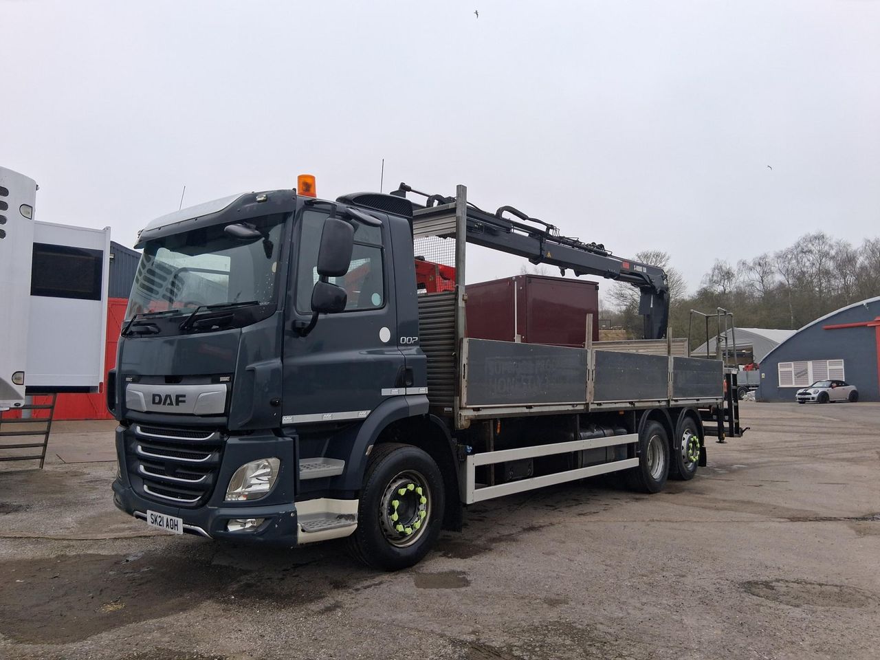 2021 DAF CF 320 Brick Grabs for sale at MV Commercial