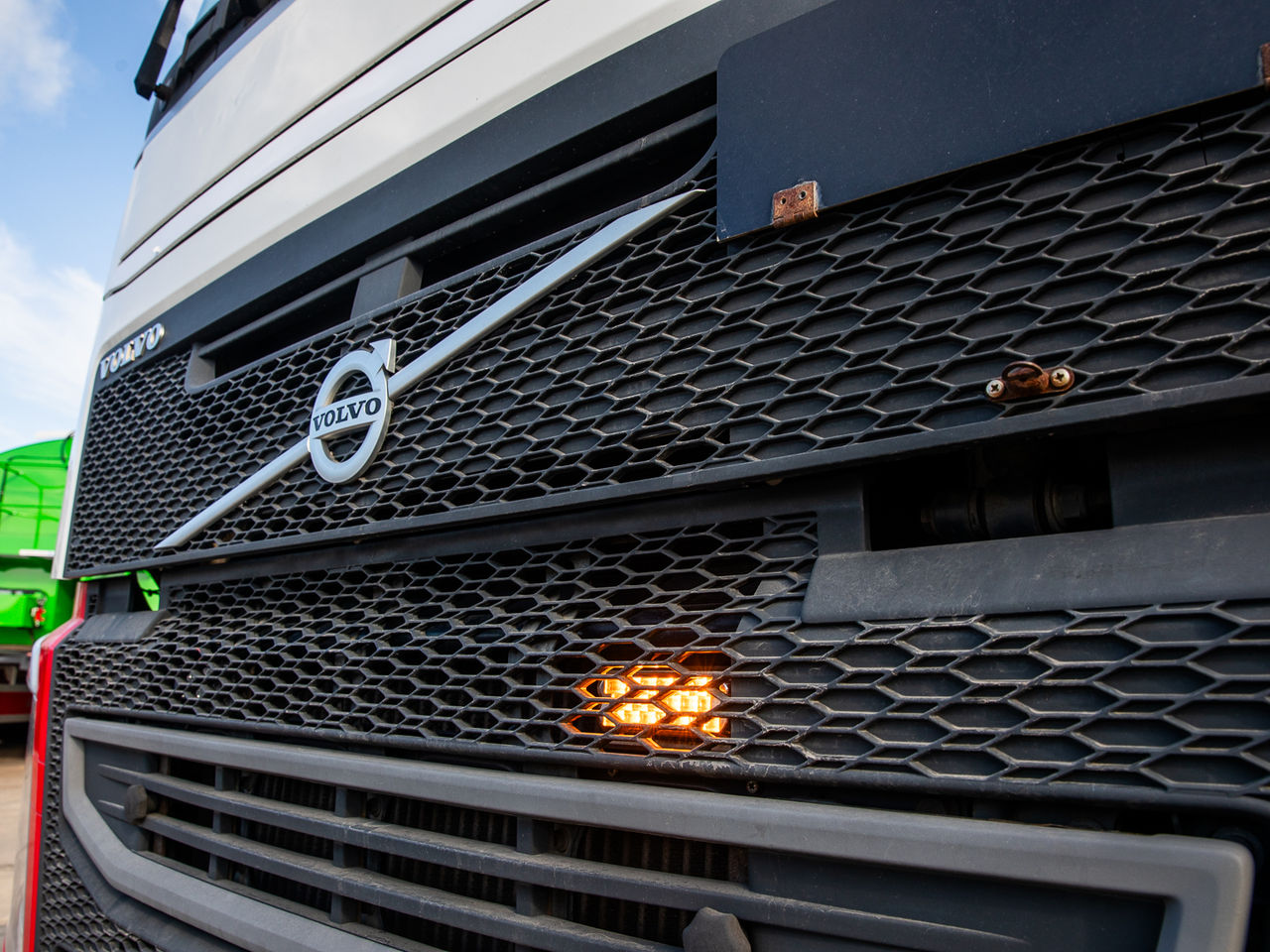 2017 Volvo FH 460 Cabin Spec for sale at MV Commercial