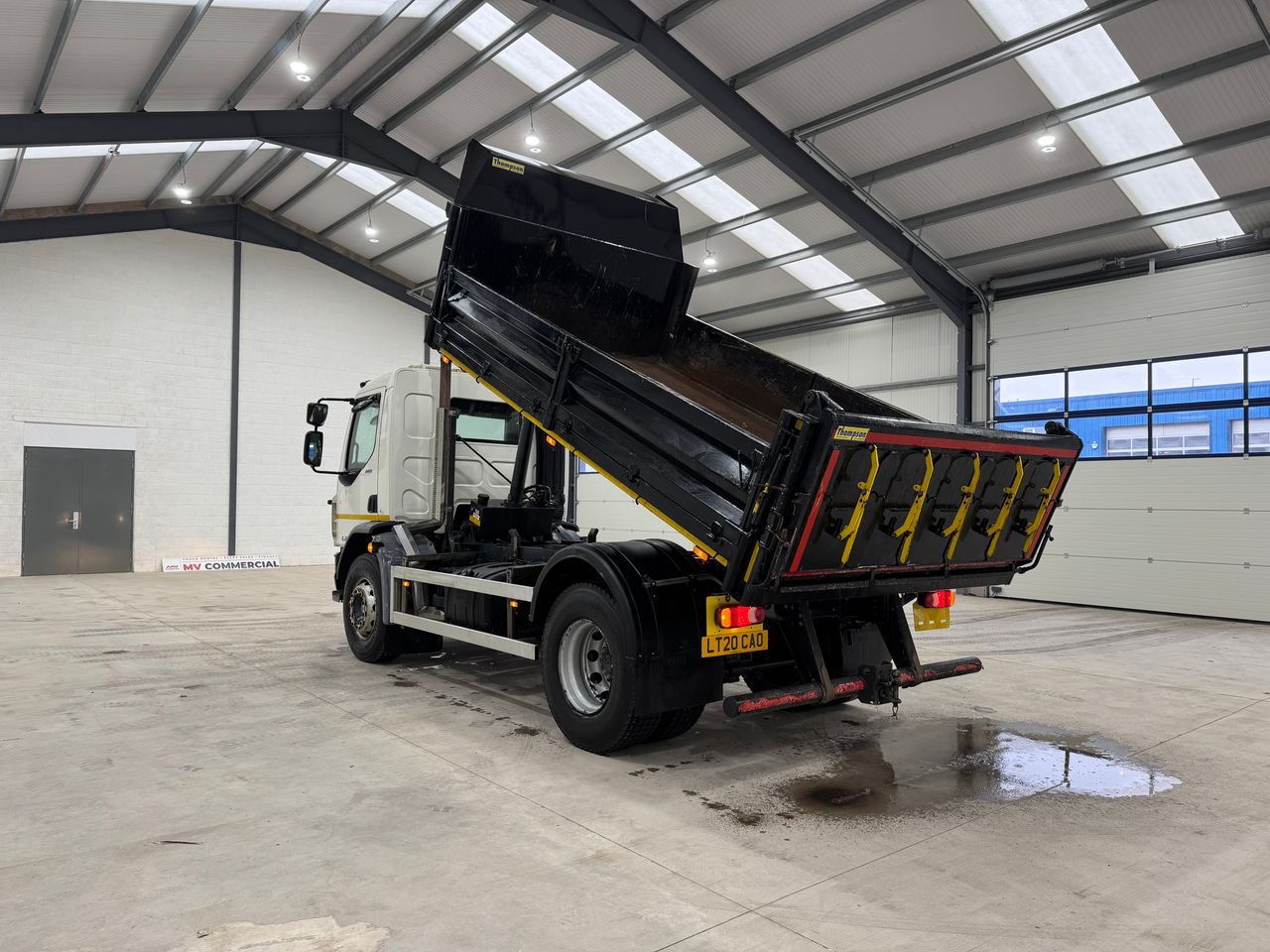 2020 DAF LF 260 Tipper for sale at MV Commercial