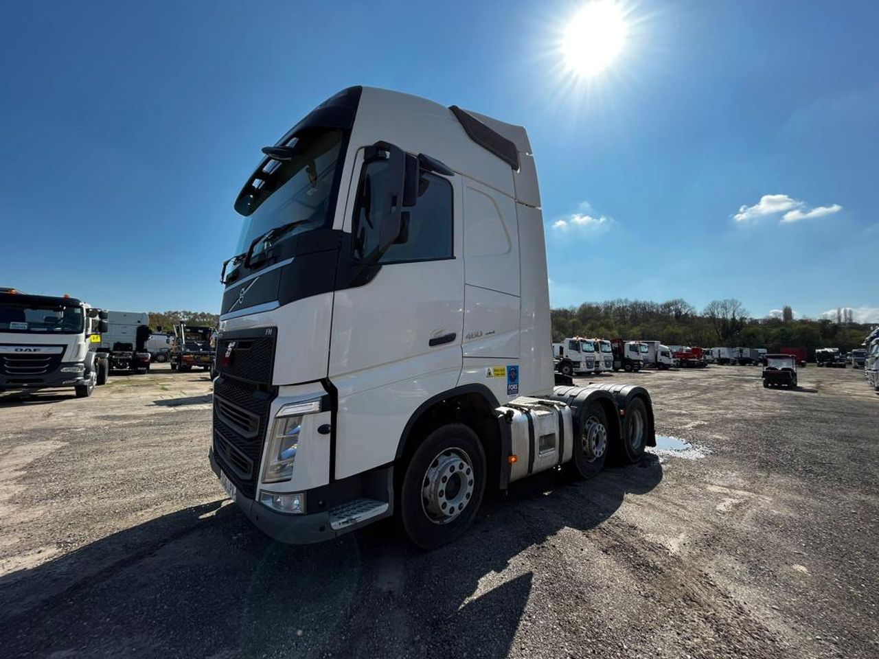 Ready to go Volvo FH 540, Tractor Unit, 540, 44 Tonne, Long distance cab, Automatic, Air Conditioning, Sun Roof, Catwalk, FORS Silver kit fitted, Sliding 5th Wheel, , -, - | for sale at MV Commercial, the UKs leading Truck, Trailers and Van supplier. (DS16LPV 98869)