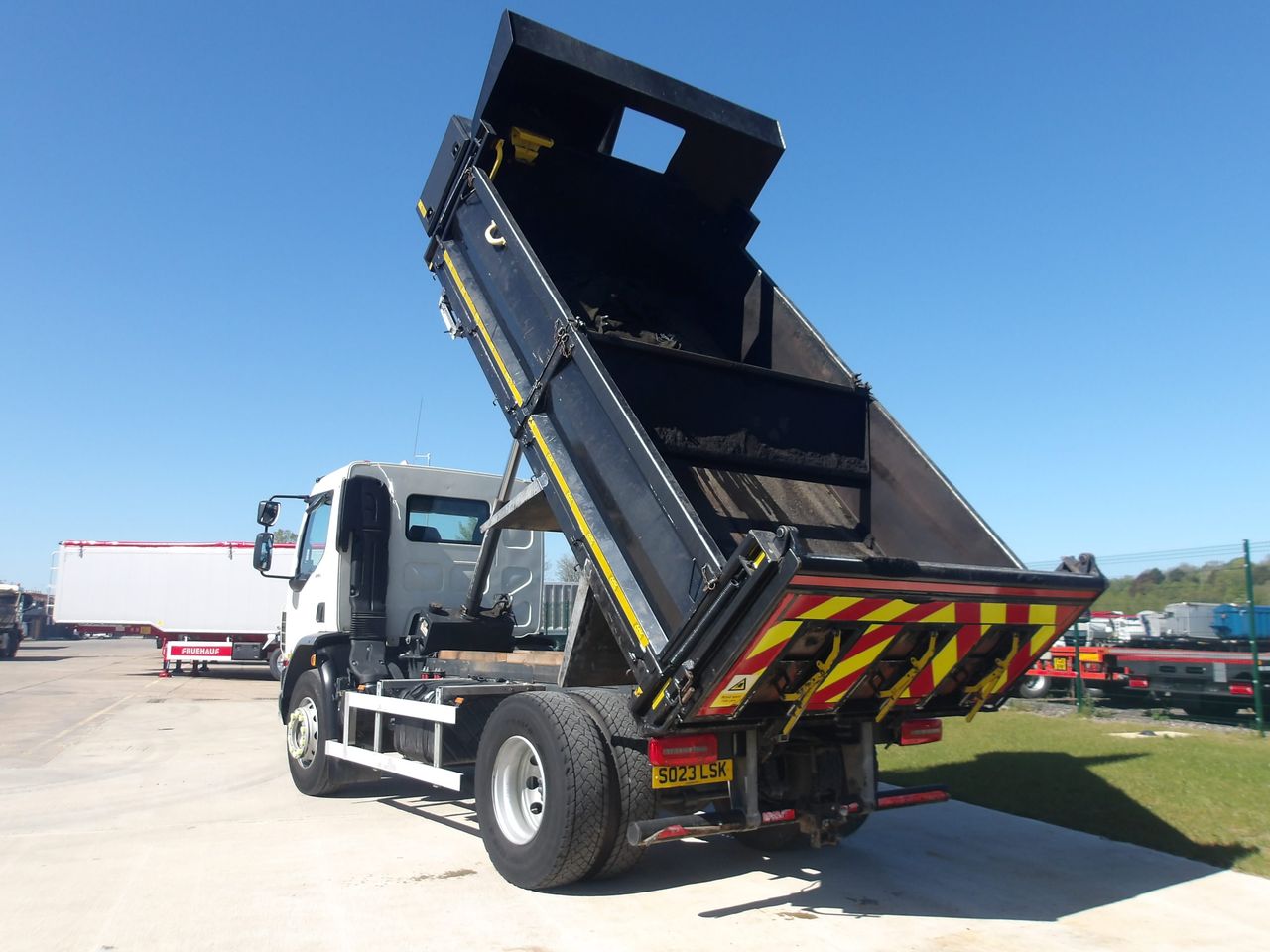 2023 DAF LF 290 Tipper for sale at MV Commercial