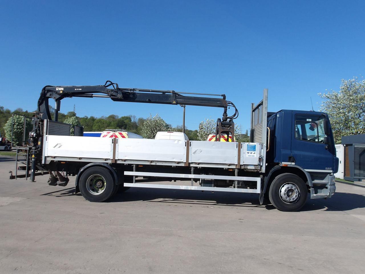 2014 DAF CF65.250 Brick Grabs for sale at MV Commercial