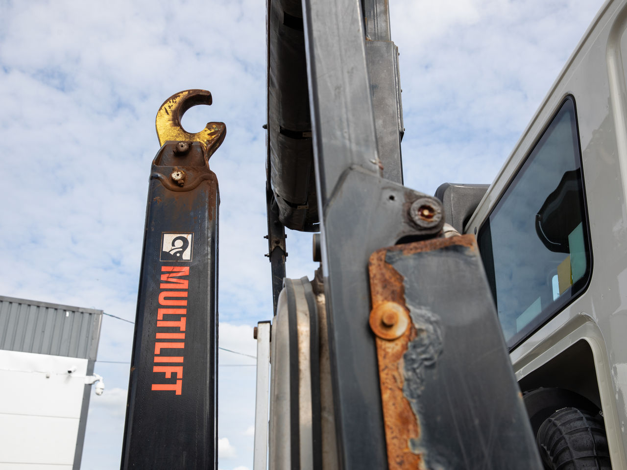 2022 DAF CF 450 Hook Loader for sale at MV Commercial