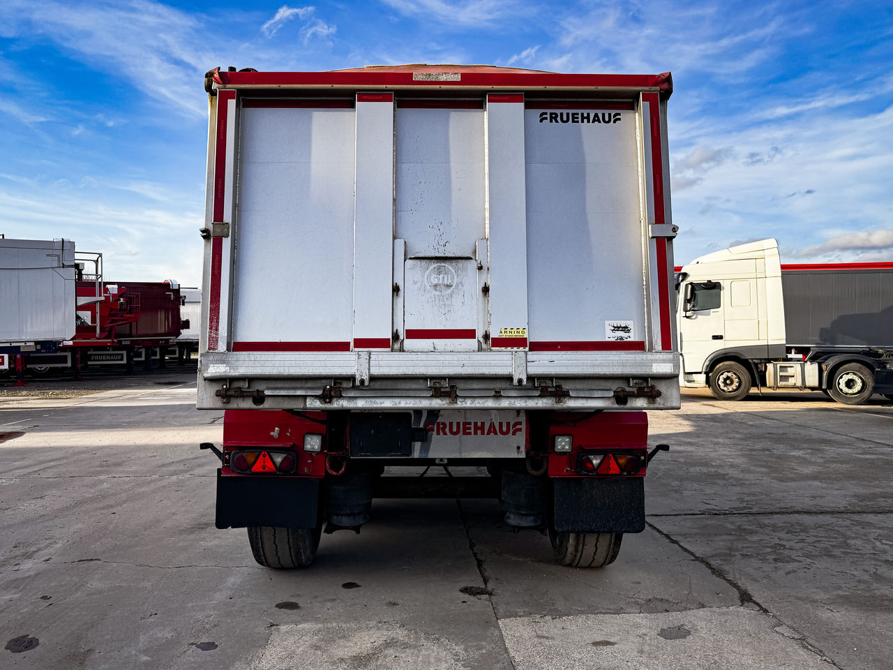 2016 Fruehauf 3 Axle Bathtub Trailers for sale at MV Commercial