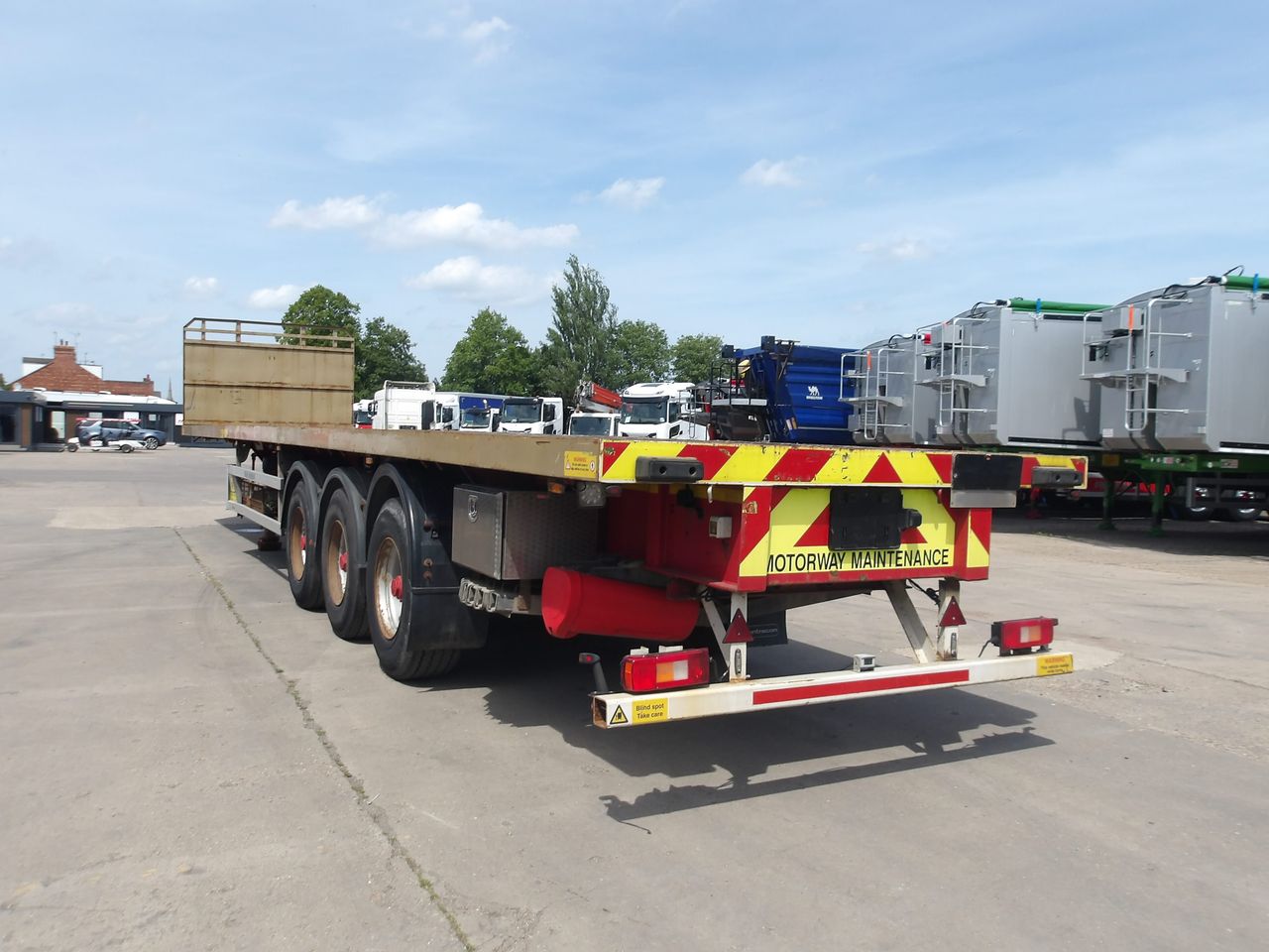 2016 Montracon 3 Axle Flatbed Trailers for sale at MV Commercial