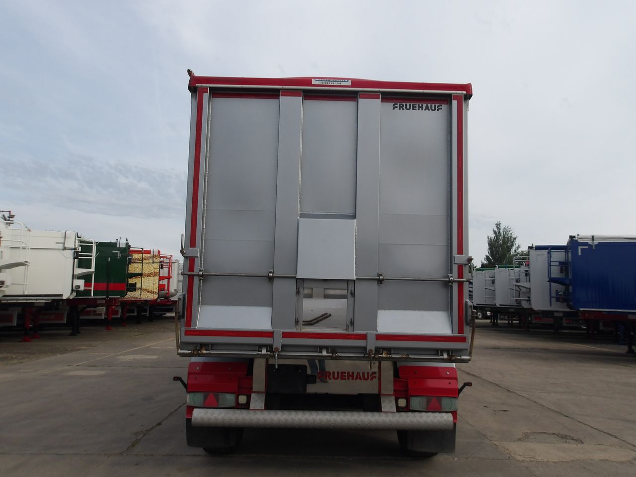 2023 FRUEHAUF 67 cu yd Fruehauf Bath Tub with manual sheet, manual tailgate and PM1155 weigher Trailers for sale at MV Commercial