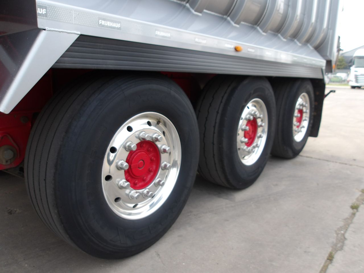 2023 FRUEHAUF 67 cu yd Fruehauf Bath Tub with manual sheet, manual tailgate and PM1155 weigher Trailers for sale at MV Commercial