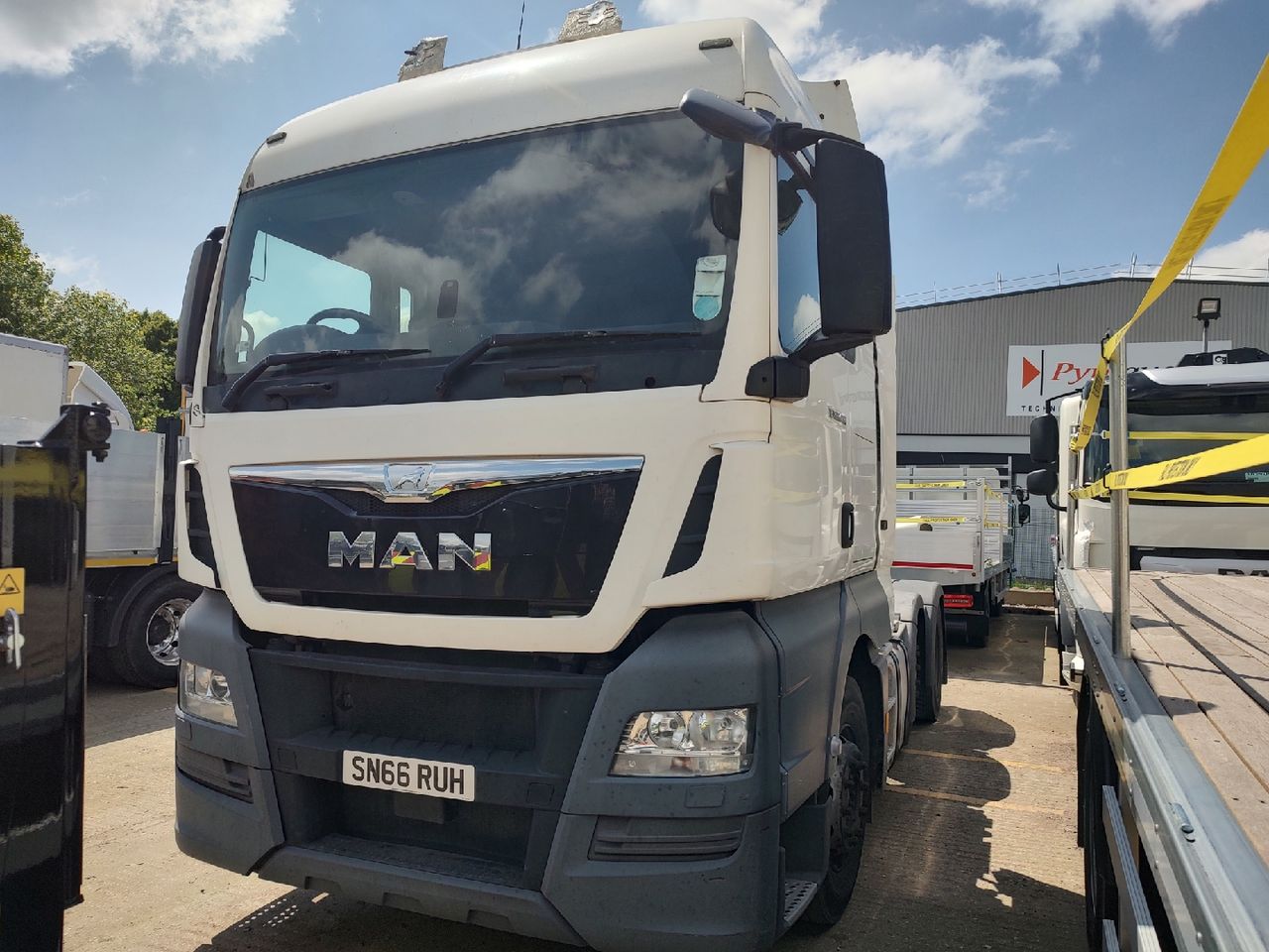 Ready to go MAN TGX 26.480, Tractor Unit, -, 26 Tonne, XLX Sleeper Cab, Manual, , -, - | for sale at MV Commercial, the UKs leading Truck, Trailers and Van supplier. (SN66RUH 99318)