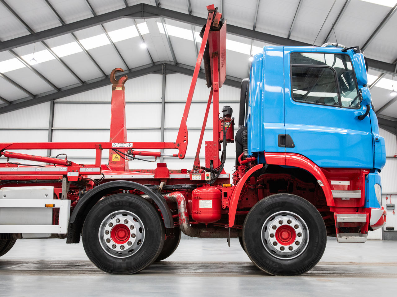 2022 DAF CF 450 Hook Loader for sale at MV Commercial