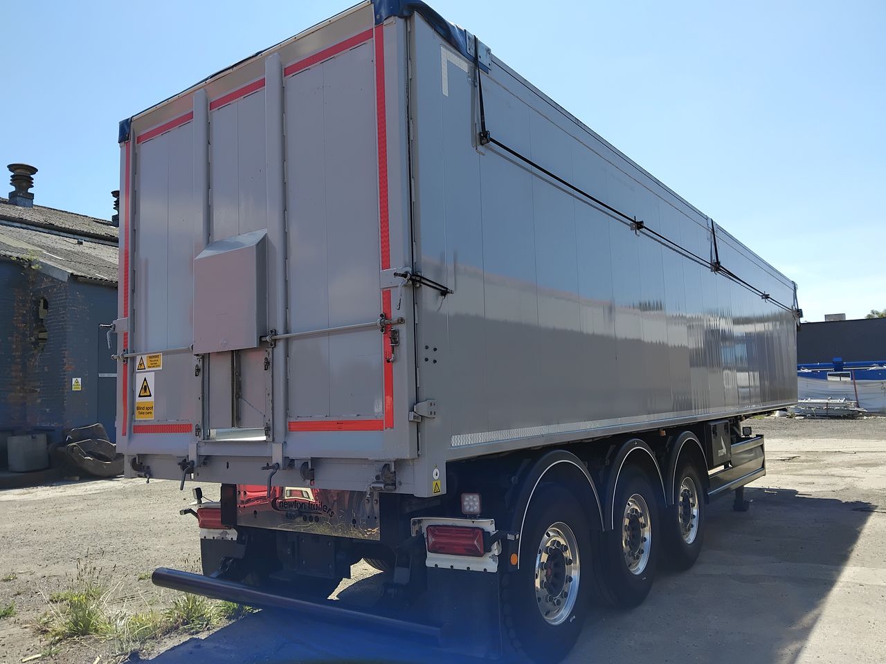 2021 STAS 2021 Stas Sloper Tipper with Hydroclear sheet, VWS Weigher, SAF Disc, Air Tailgate  Trailers for sale at MV Commercial
