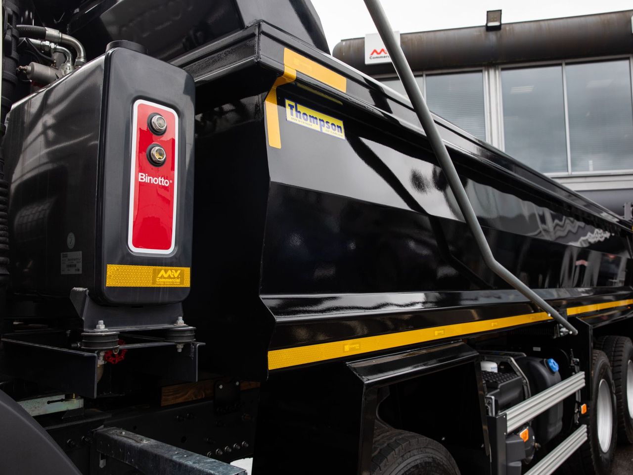  Volvo FMX 420 Tipper for sale at MV Commercial