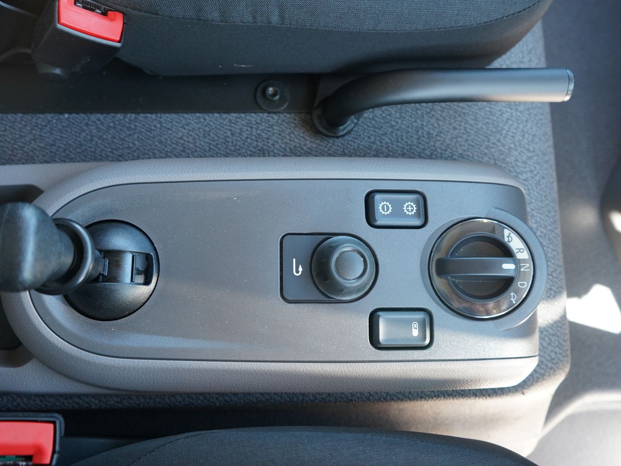 2023 DAF LF 190 Curtainsider for sale at MV Commercial