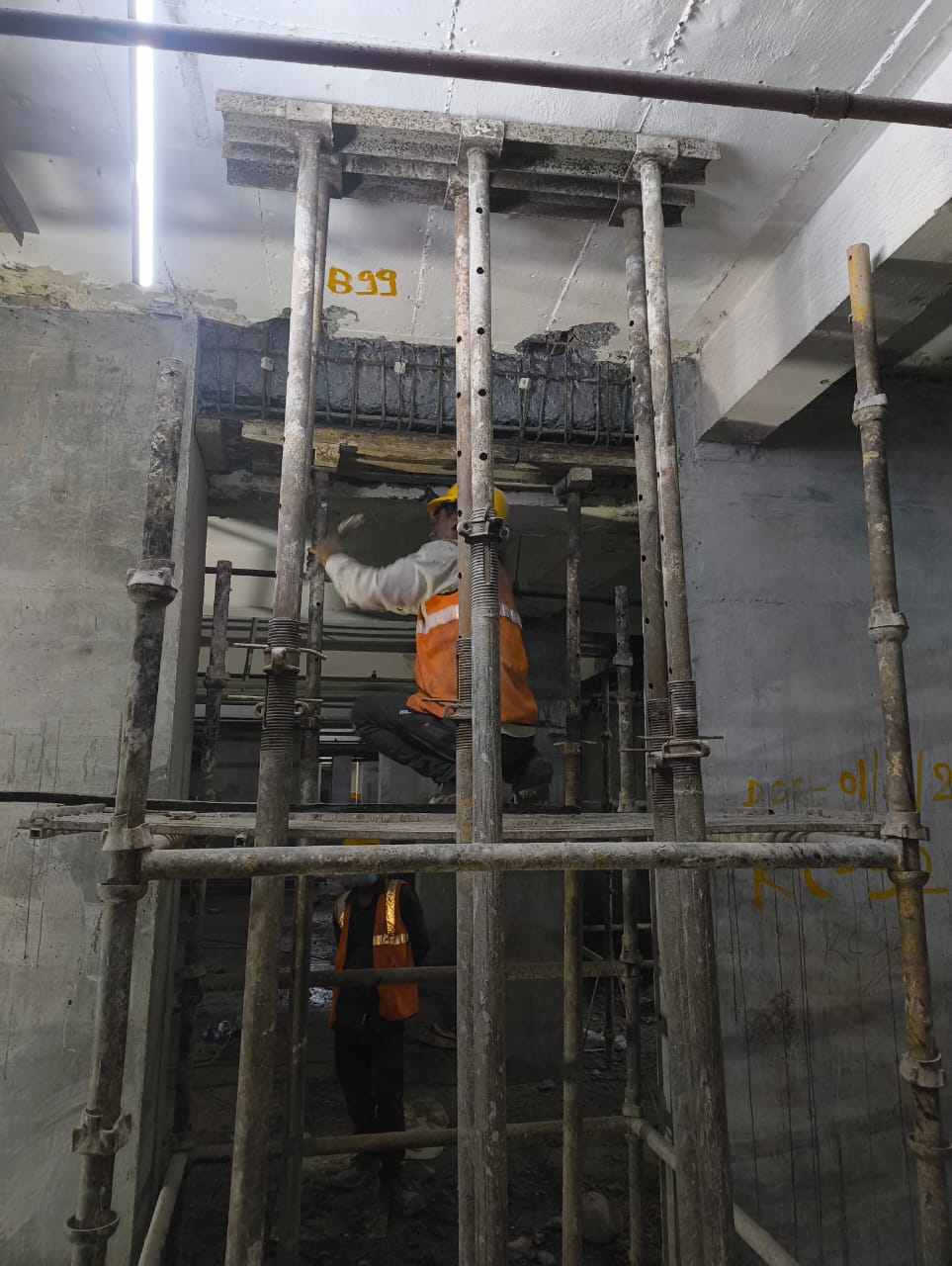 RCC column strengthening BPRP project New Delhi