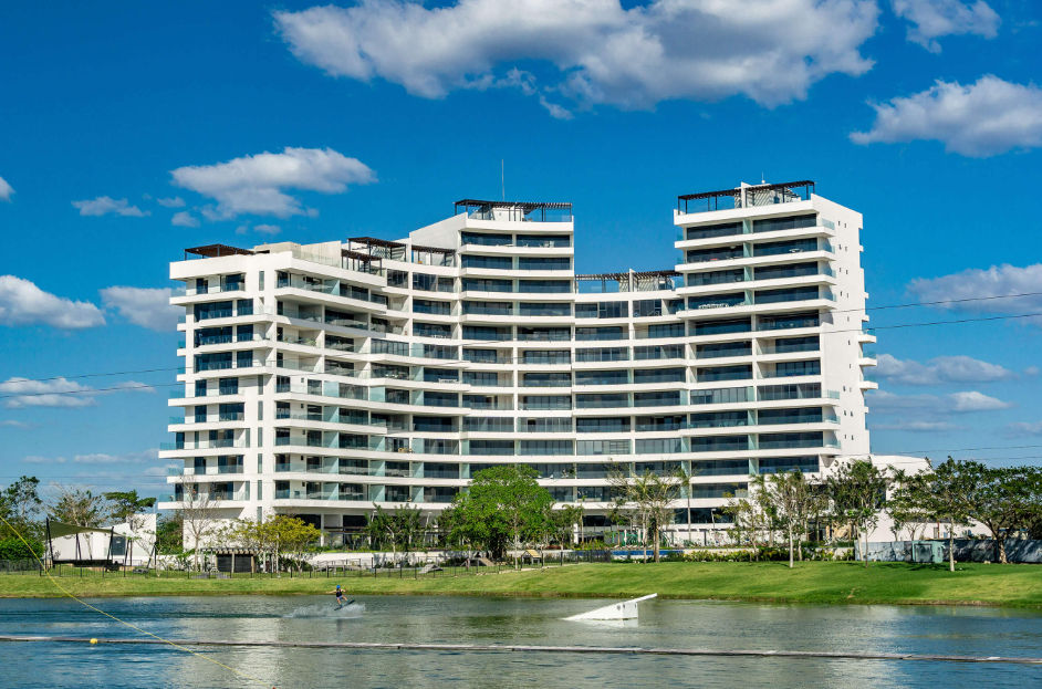 Meriden Cabo Norte Merida - Luxury Real Estate with Private Lake Access Luxury apartment building at Meriden Cabo Norte with lakefront views and wakeboarding amenities