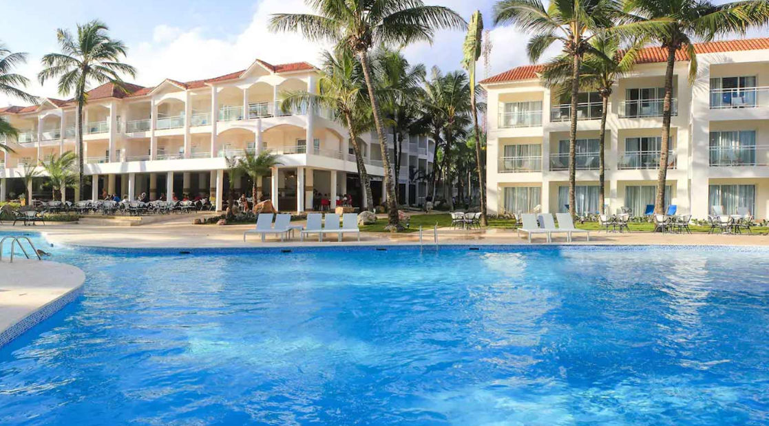 Transportation from Punta Cana Airport to Viva Tangerine by Wyndham