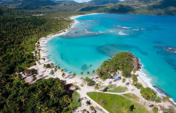 transporte a playa rincon samana