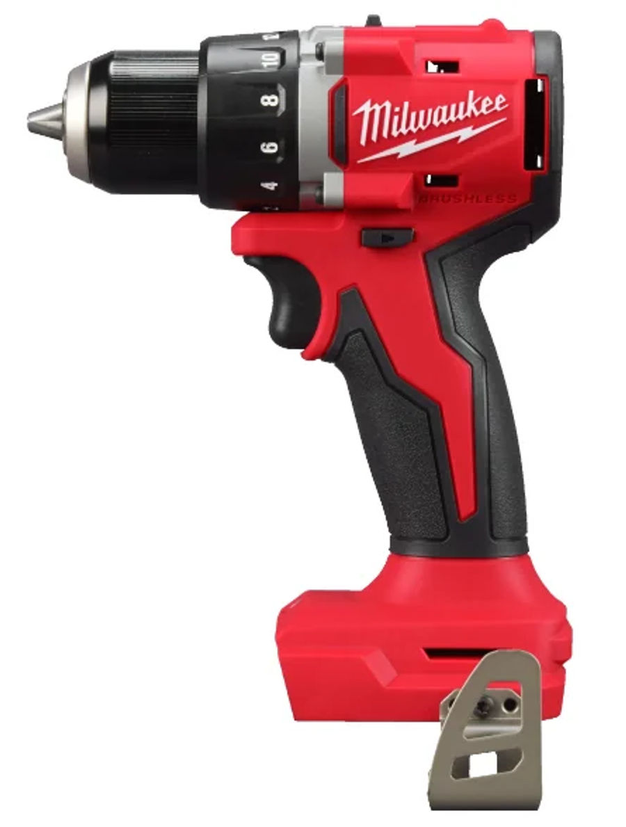Аккумуляторная компактная дрель-шуруповерт Milwaukee M18 BLDDRC-0C, 4933492832