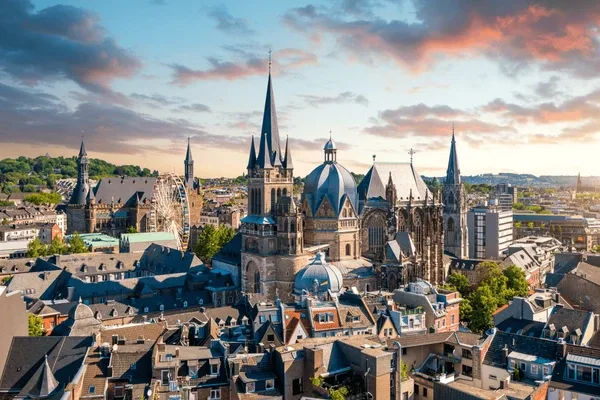 2025 city aachen germany aken duitsland deutschland cosh shopping sustainable