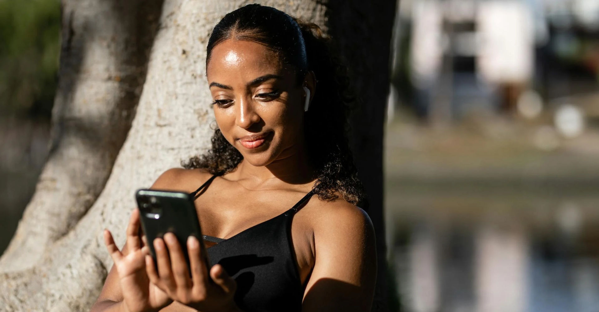 DW app launch event header