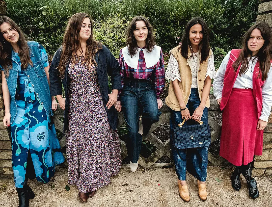 Dressing Circles photoshoot COSH