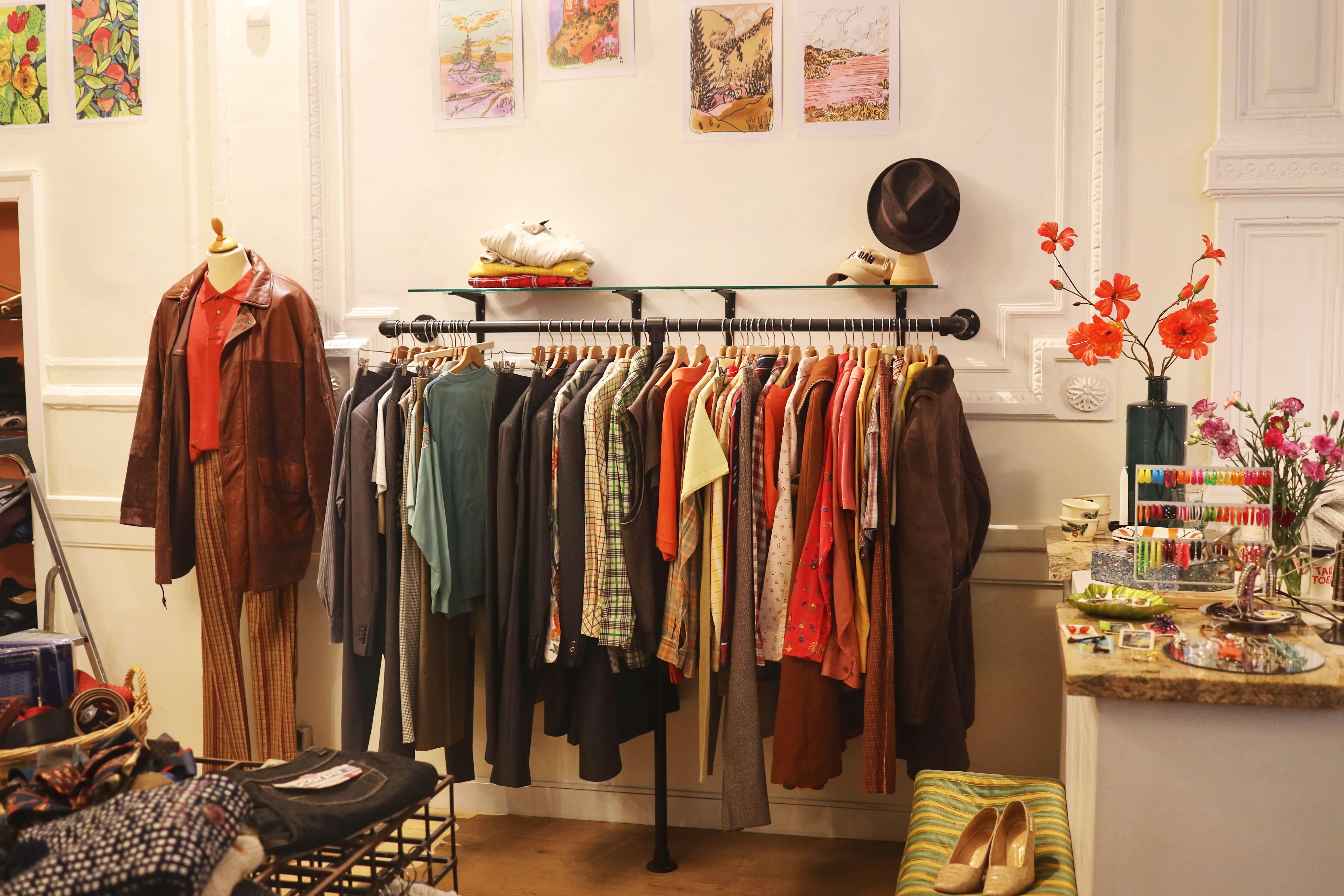 Dressing Circles tweedhands antwerpen COSH 3 min