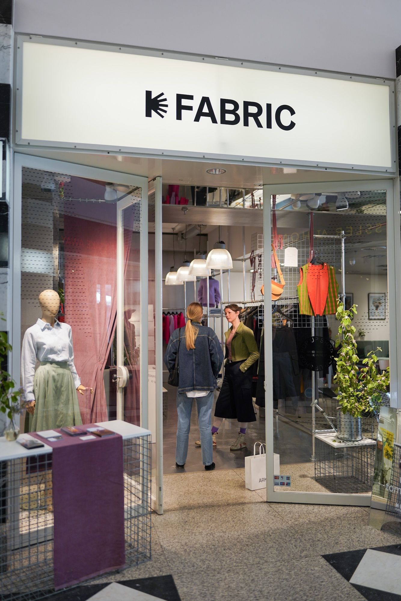 FABRIC Hamburg Shop door cosh