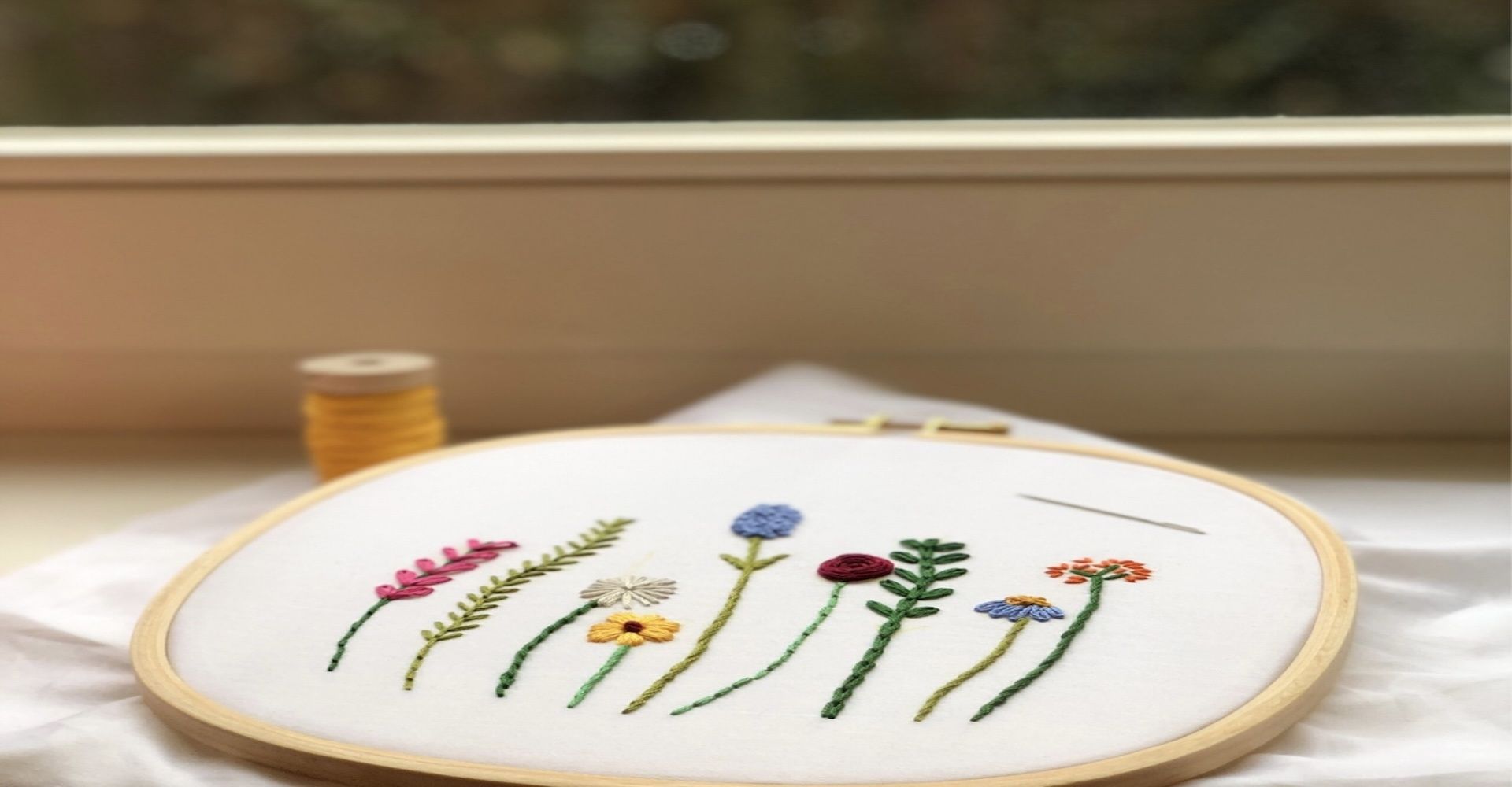 Flower embroidery workshop DE STEEK