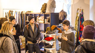 GFT guided tour berlin people store twosconds photography