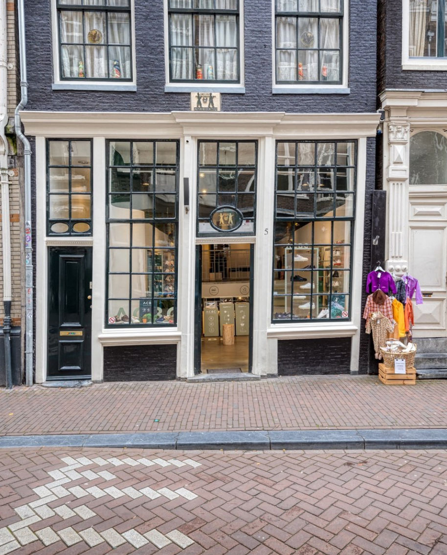 Green Sneaker Store Amsterdam front store COSH