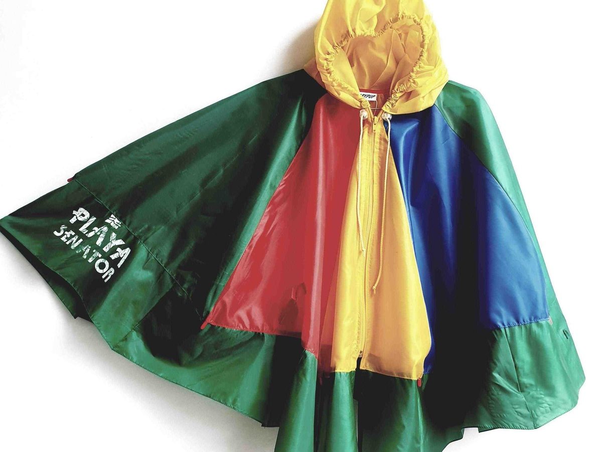 Marypup circular rain cape brussels brand upcycling 5