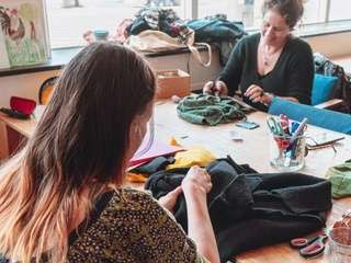 Modestraat Amsterdam Noord naai atelier workshops repair COSH