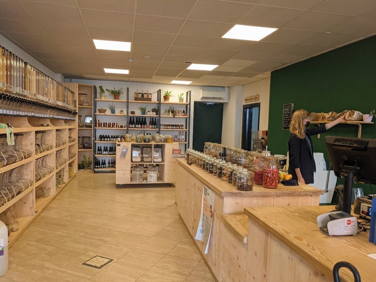 Ohne Aalst zero waste store interior 2 COSH