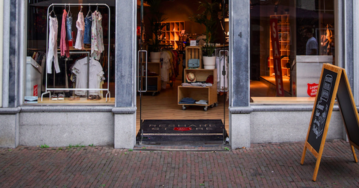 ReShare Store Deventer: second-hand & vintage clothing | COSH!
