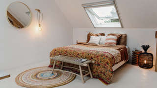 Solid crafts x mas pop up