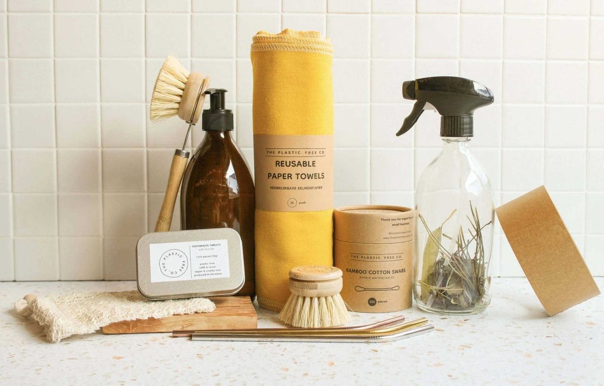 The Plastic Free Co Amsterdam plastic free shop eco cleaning tools COSH