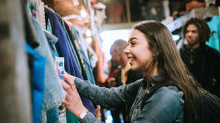 Tweedehands kleding kopen en verkopen header image blog COSH