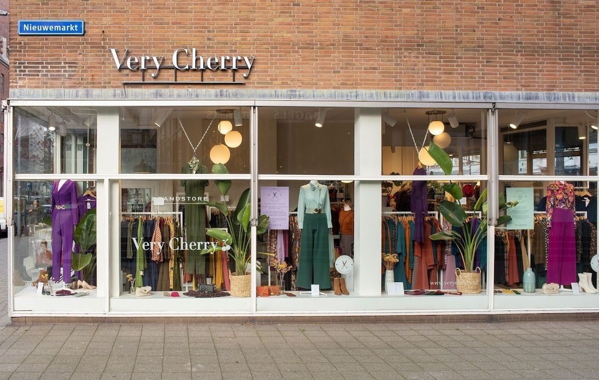 Very Cherry Rotterdam brand store vintage inspired fashion COSH