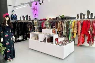 Von Deux Vintage Cloting and Accessories Rotterdam