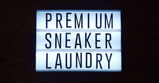 Header blackpolish sneaker cleaner du Ìsseldorf