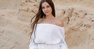 Header clara himmel brand cosh