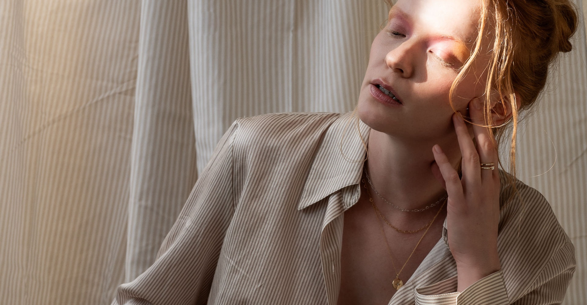 Header related by objects jewellery du Ìsseldorf cosh 1