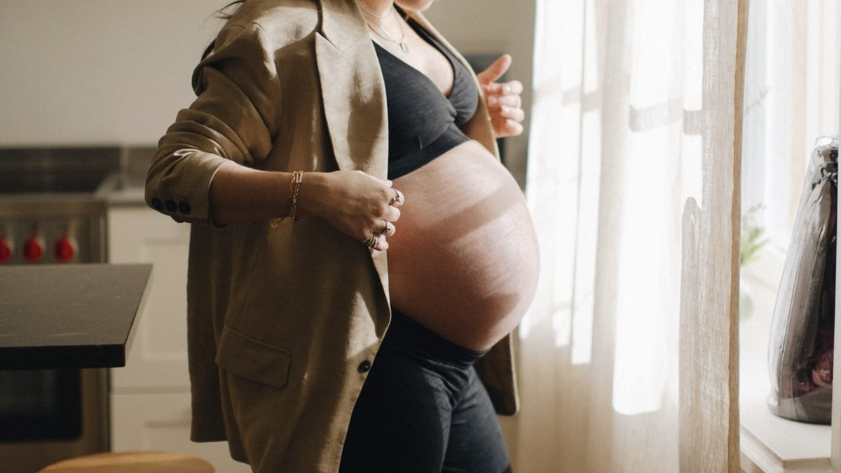 A Guide to Sustainable Maternity Clothing from A Mama Who Loves Ethical  Fashion — Sustainably Chic