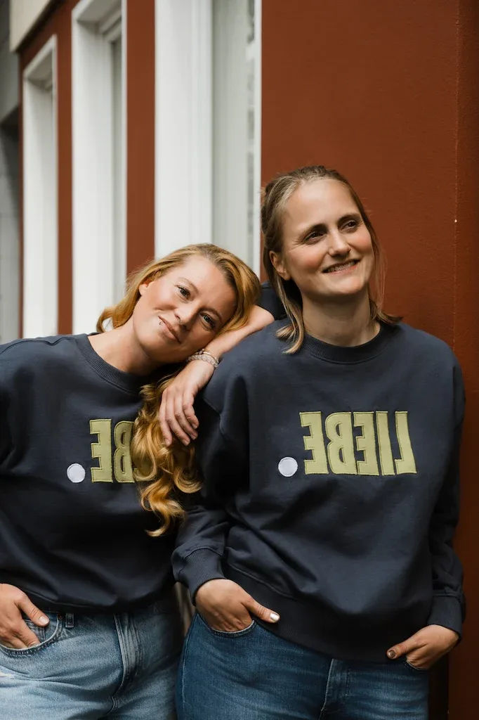 Rosenblattfabeltiere liebe hoodie COSH