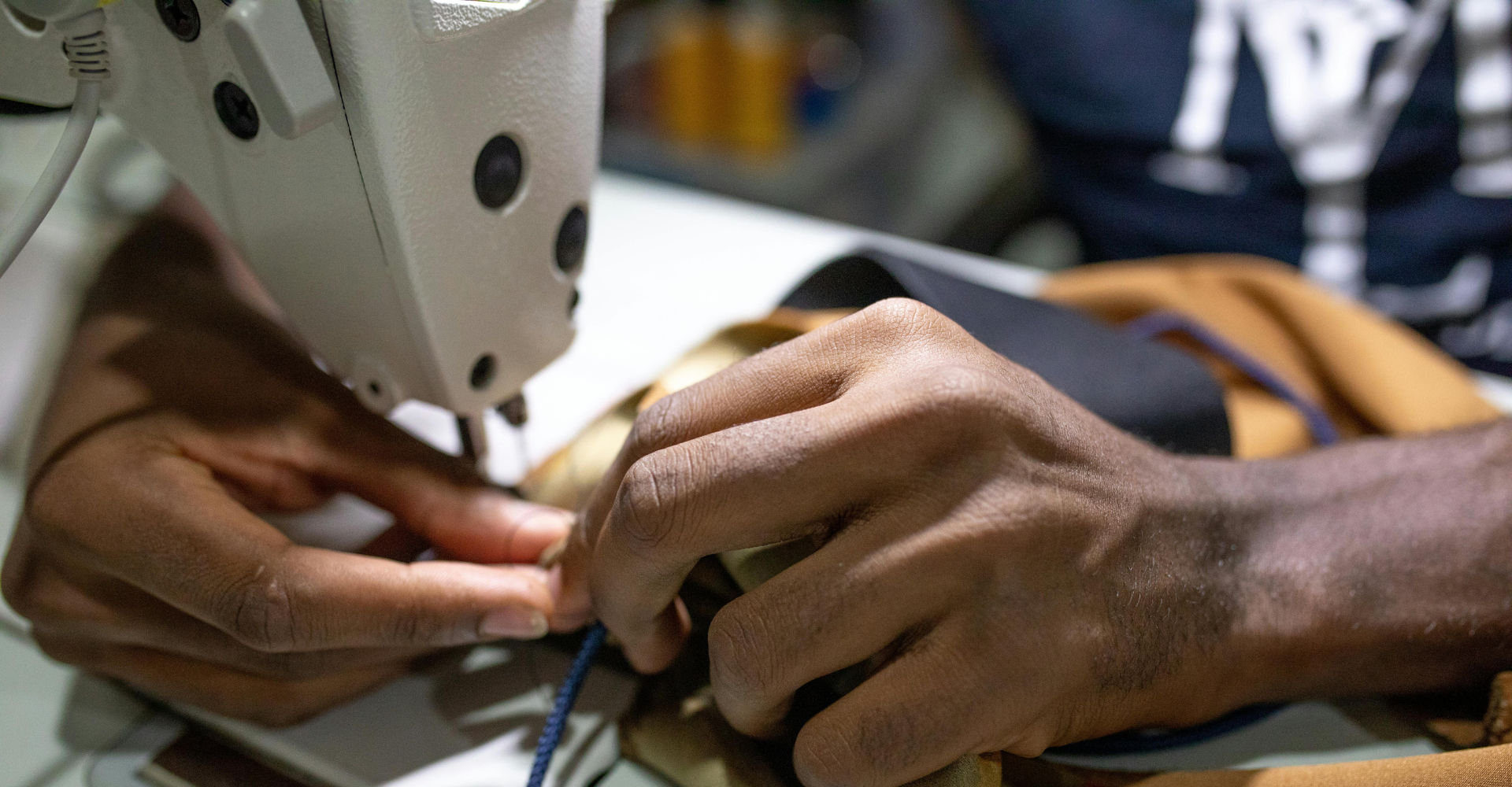 Workshop how to use sewing machine