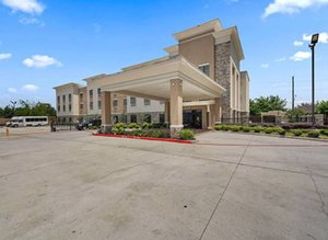 Photo of 14380 North Freeway