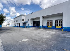 2525 NW 5th Ave, Miami, FL 33127