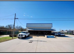 Primary photo of 301 Dennis Avenue, Humble, TX